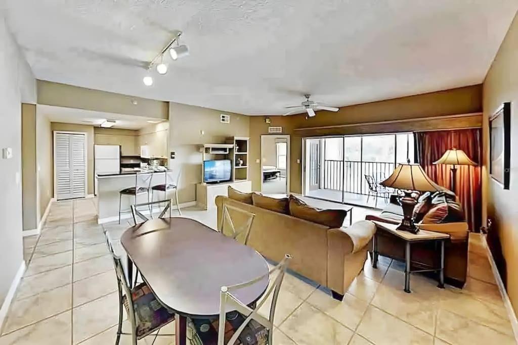 Entire Rental 3-Br Minutes From Disney X8 Hot Tub Apartment 2204 Orlando Exteriér fotografie