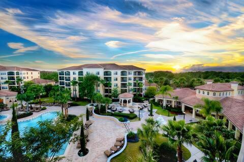Entire Rental 3-Br Minutes From Disney X8 Hot Tub Apartment 2204 Orlando Exteriér fotografie